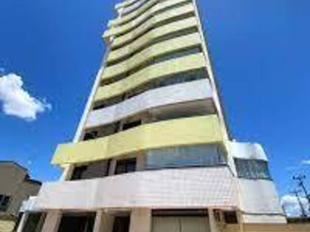 #135 - Apartamento para Venda em Teresina - PI
